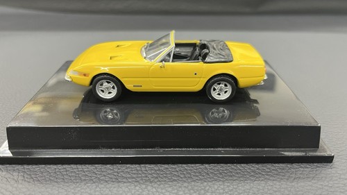 Hot weels ferrari - hot, weels,