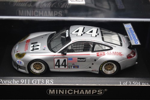 Minichamps porsche 911 gt3 rs - gt3,